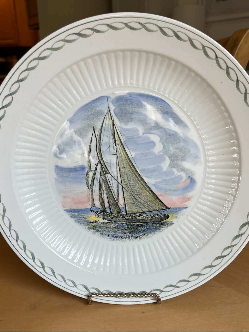 Vintage Adams Schooner Bluenose 10” Plate Sailboat Illustration